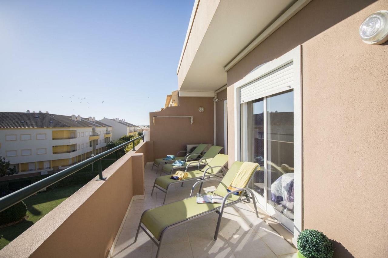 Clair Apartment Quarteira Luaran gambar