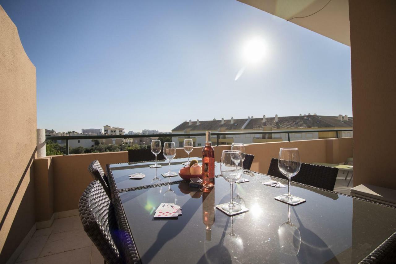 Clair Apartment Quarteira Luaran gambar