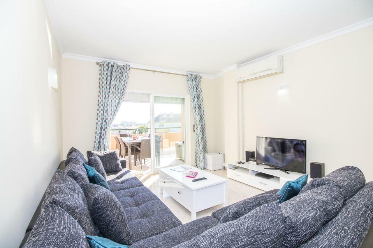 Clair Apartment Quarteira Luaran gambar